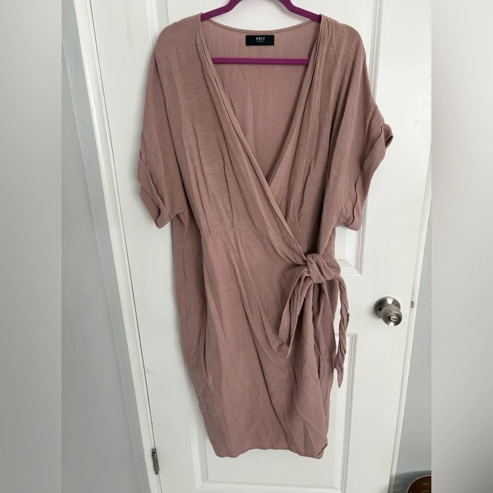 Able Cady Wrap Dress in Soft Rose Pink Size 1X - Picture 5 of 8